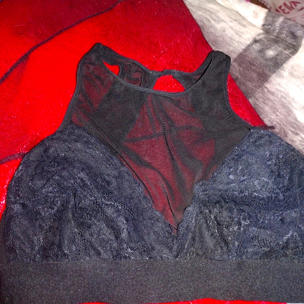 Bra